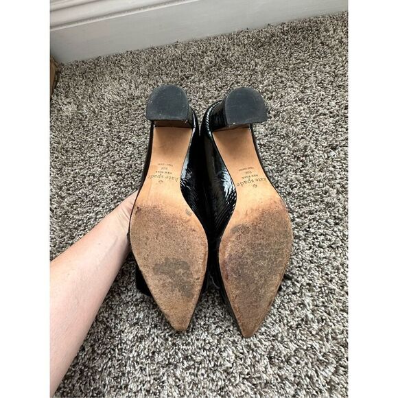 Kate Spade Block Heel Black Patent Leather Pumps Shoes Fringe Size 9.5 - Picture 2 of 6